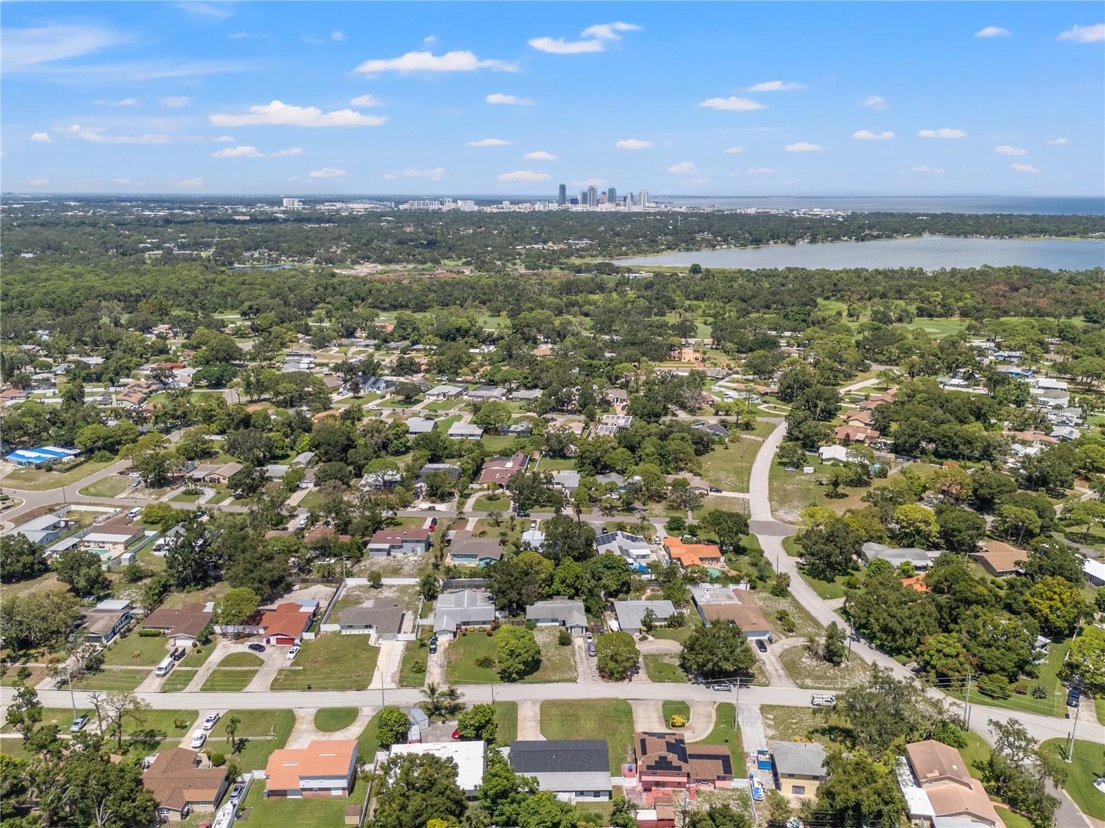 Listing photo id 53 for 2528 Columbus Way S