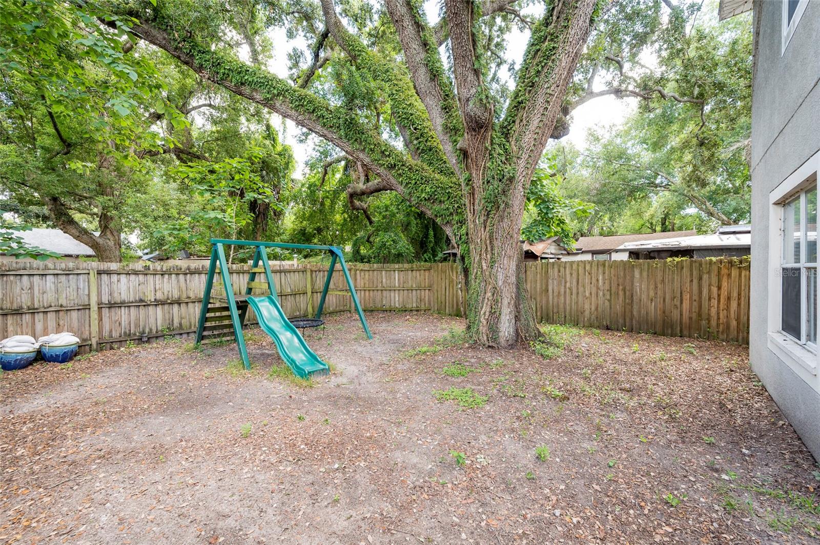 Image 23 of 25 For 8213 Klondyke Street