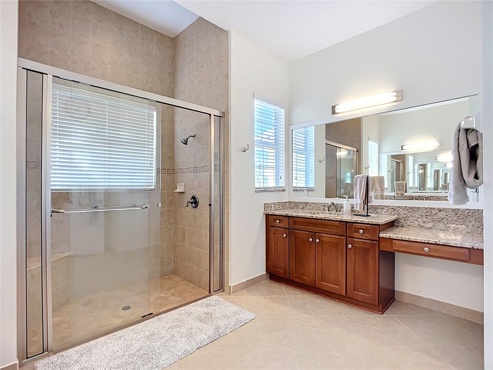 Image 32 of 75 For 16244 Diamond Bay Drive