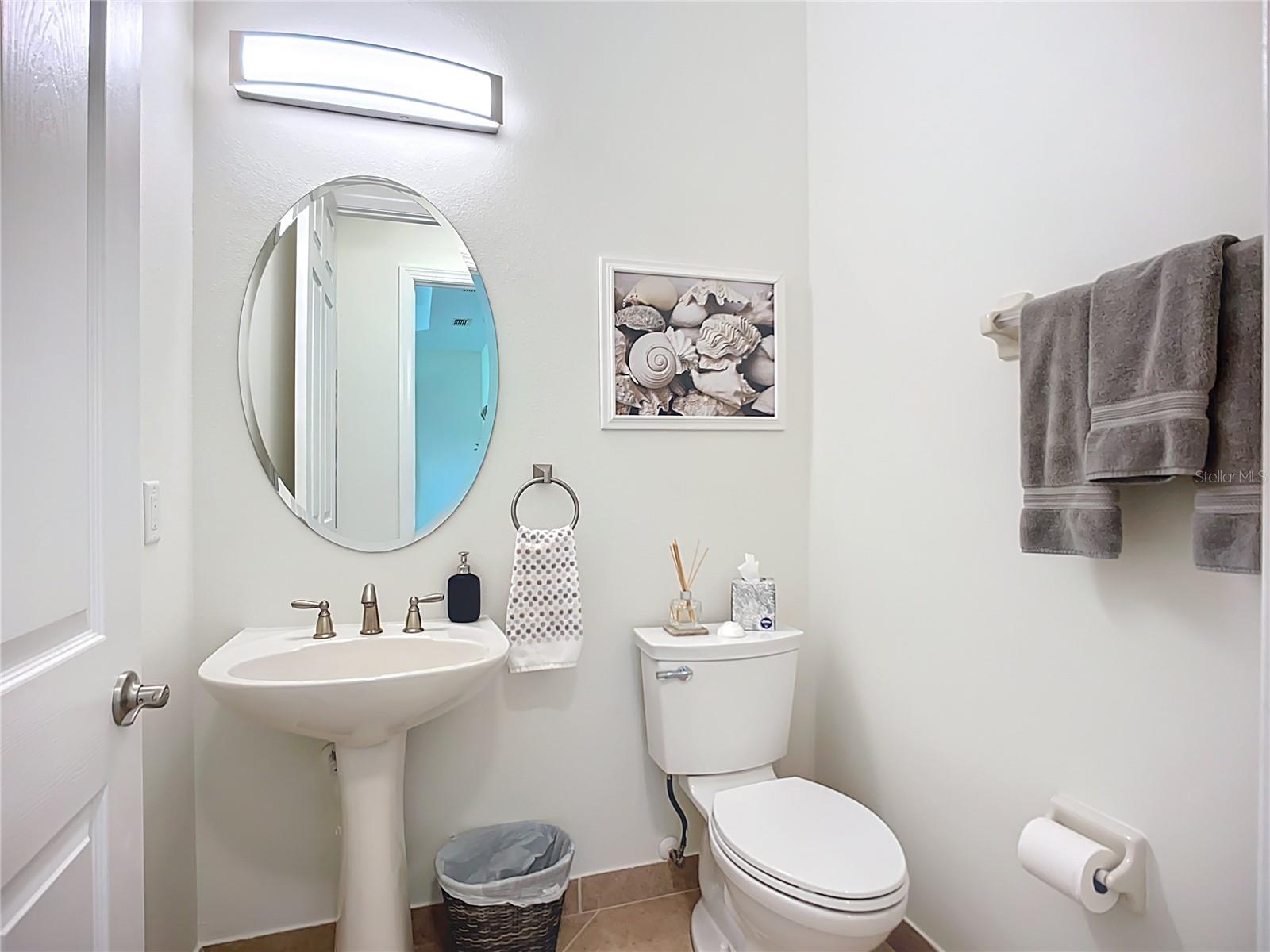 Image 33 of 75 For 16244 Diamond Bay Drive