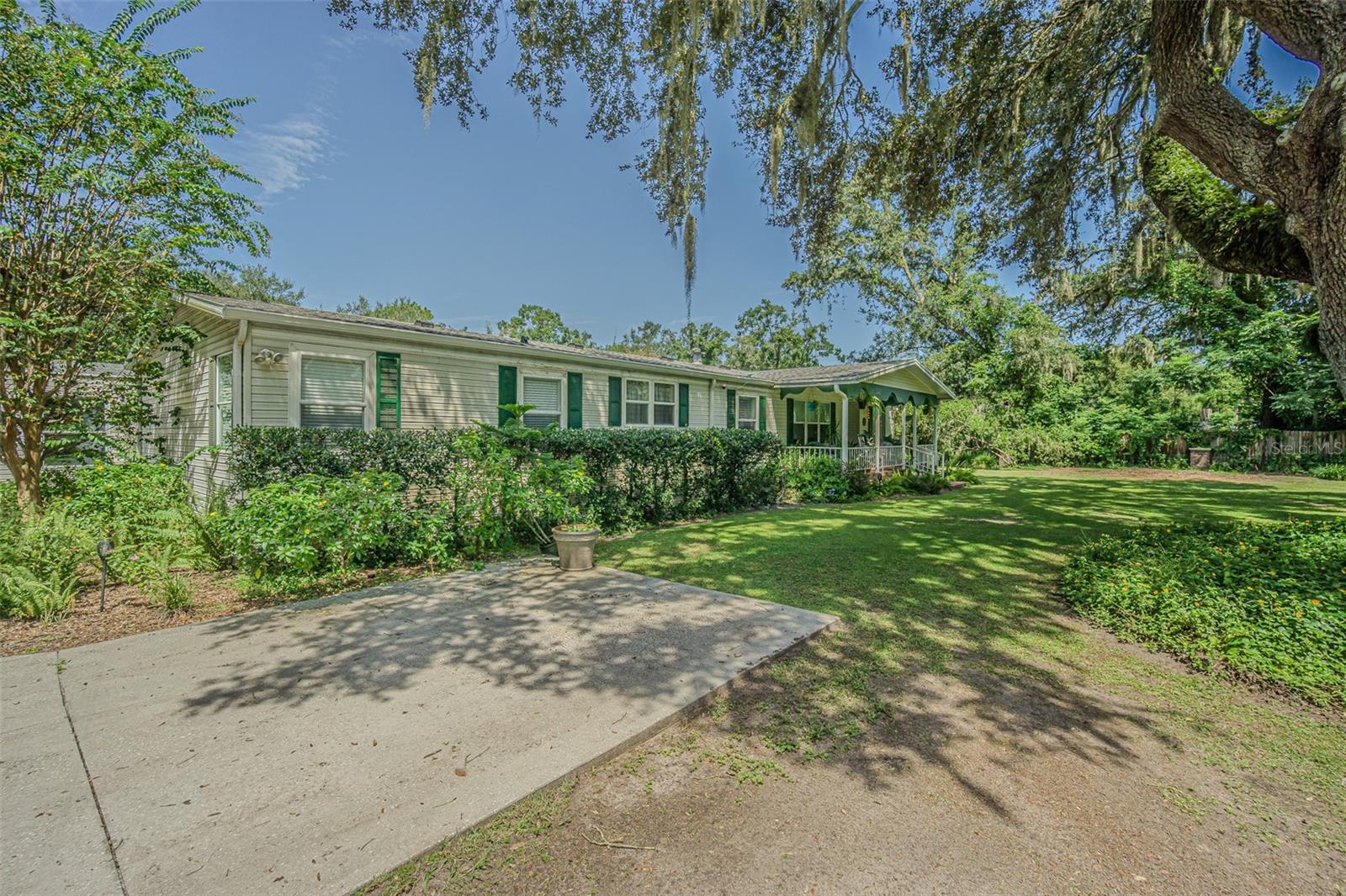 Image 16 of 61 For 3349 Oakwood Drive