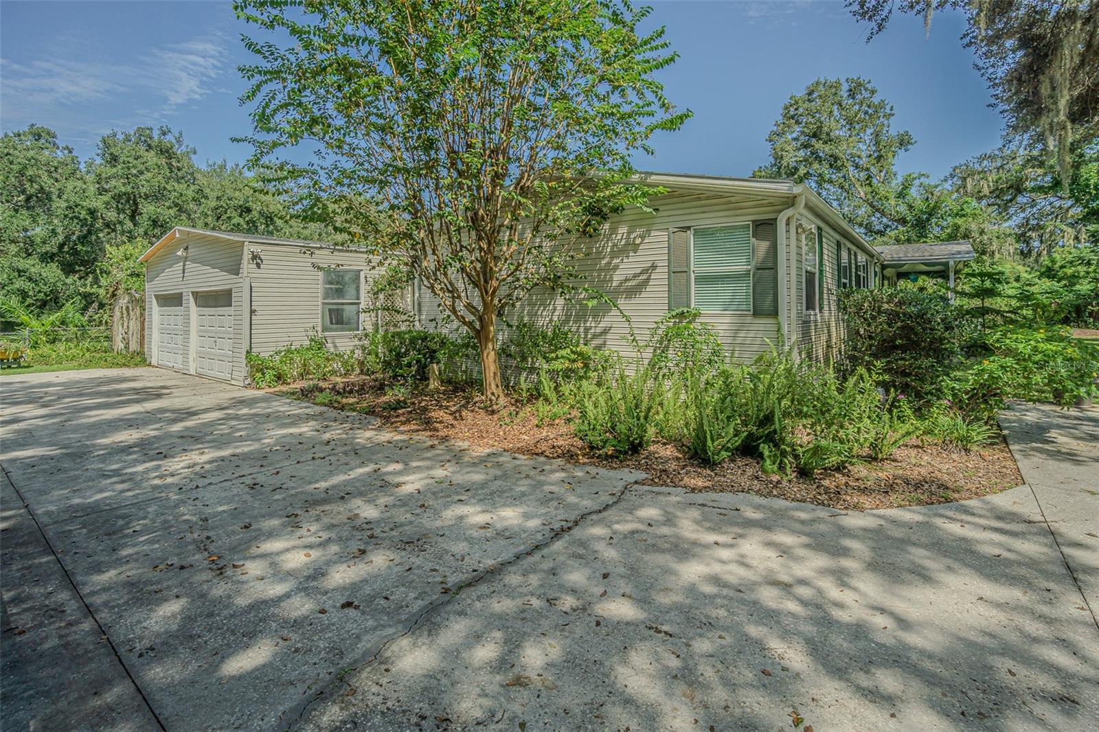 Image 36 of 61 For 3349 Oakwood Drive