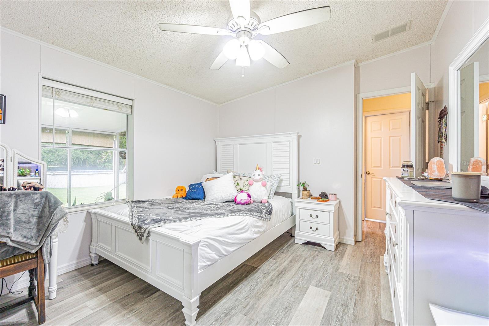 Image 39 of 61 For 3349 Oakwood Drive