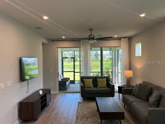 Image 4 of 19 For 6041 Timberdale Avenue