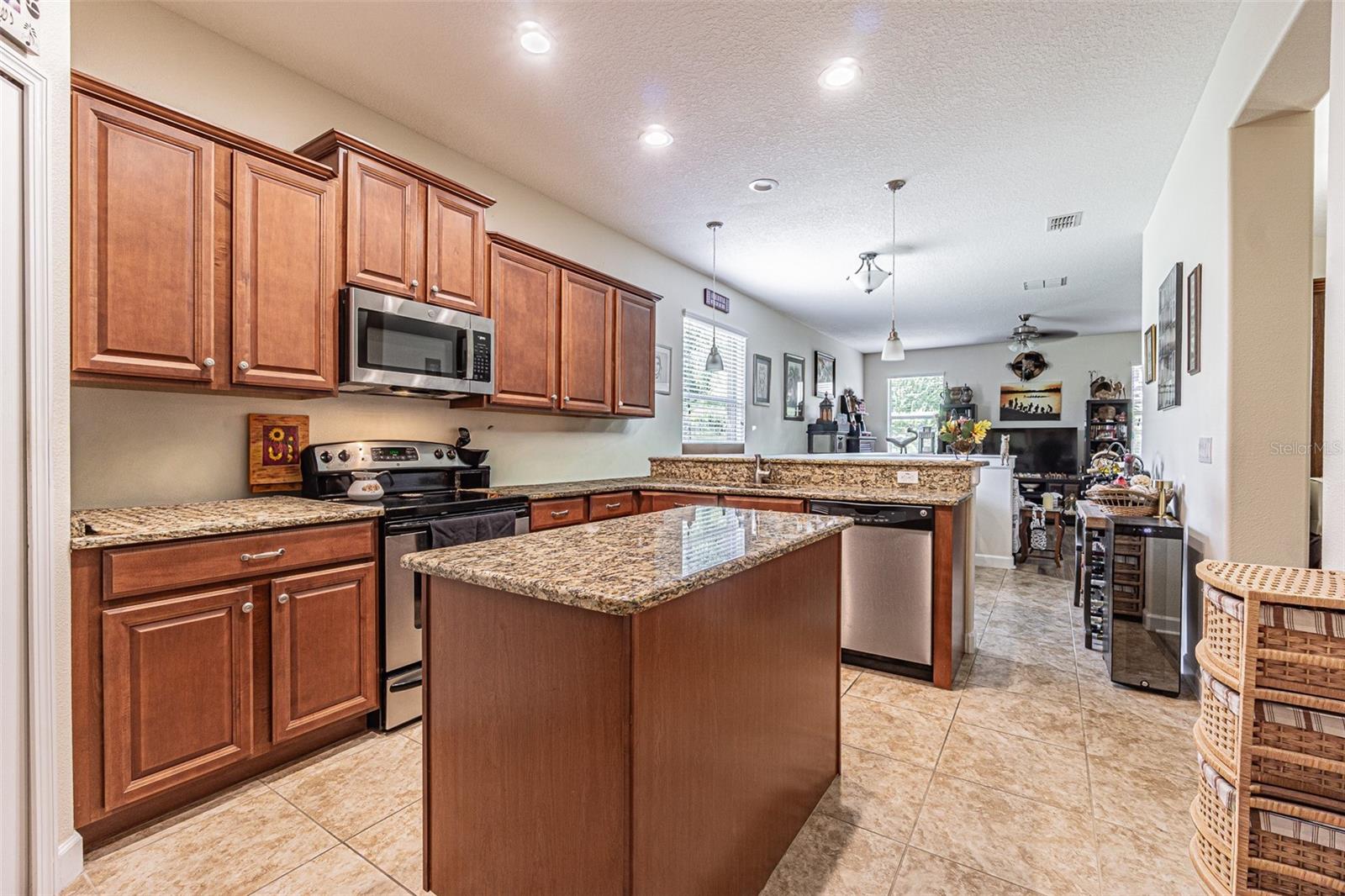 Image 12 of 85 For 10661 Belmullet Drive