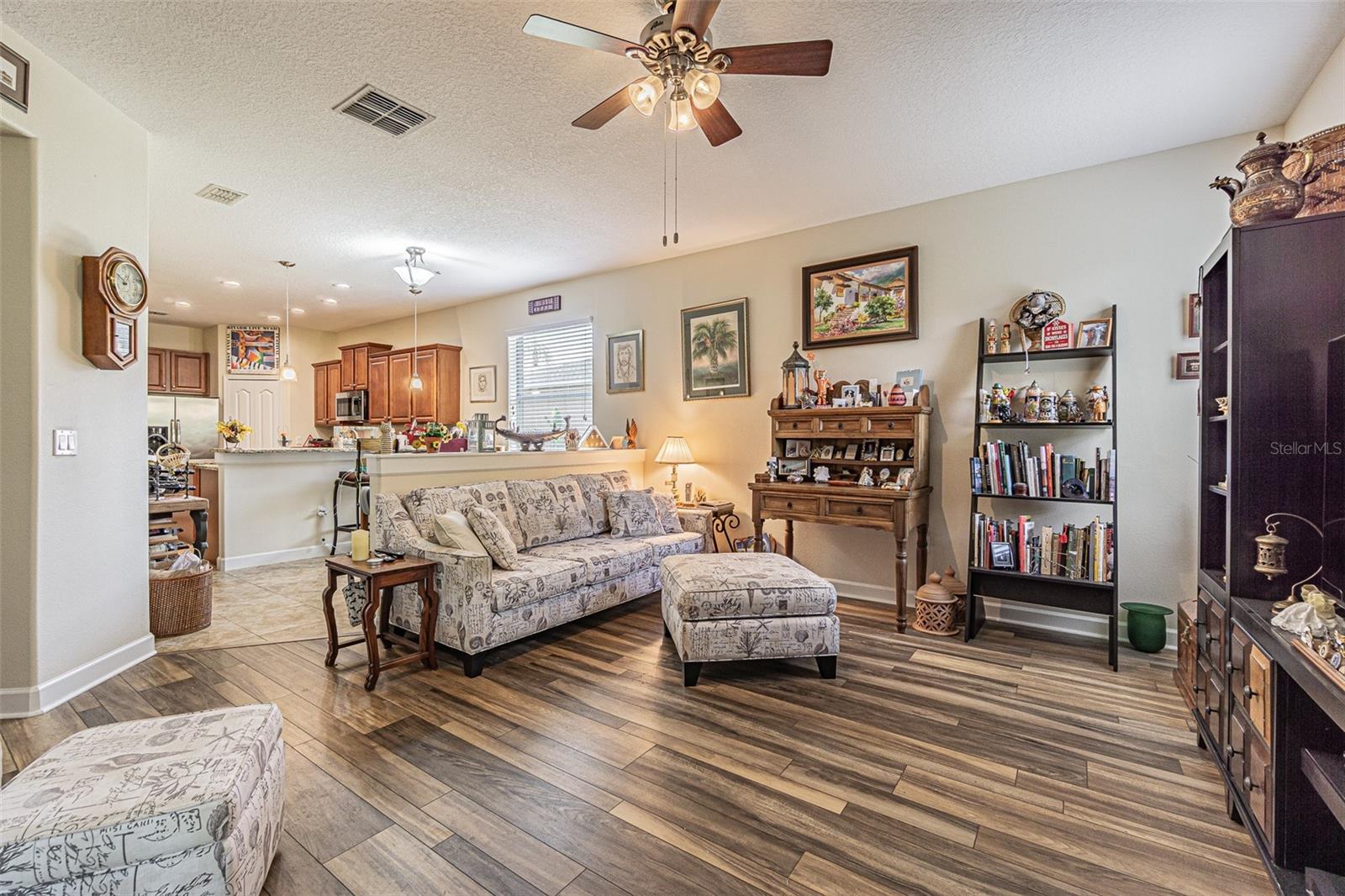 Image 19 of 85 For 10661 Belmullet Drive