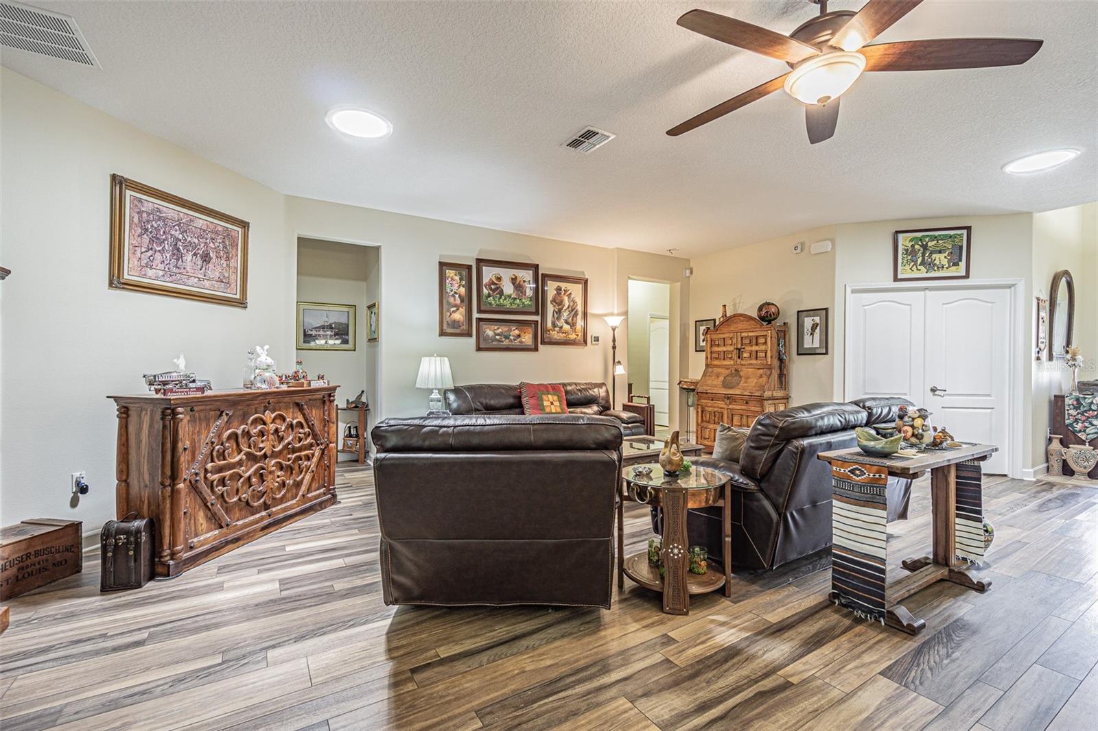 Image 21 of 85 For 10661 Belmullet Drive