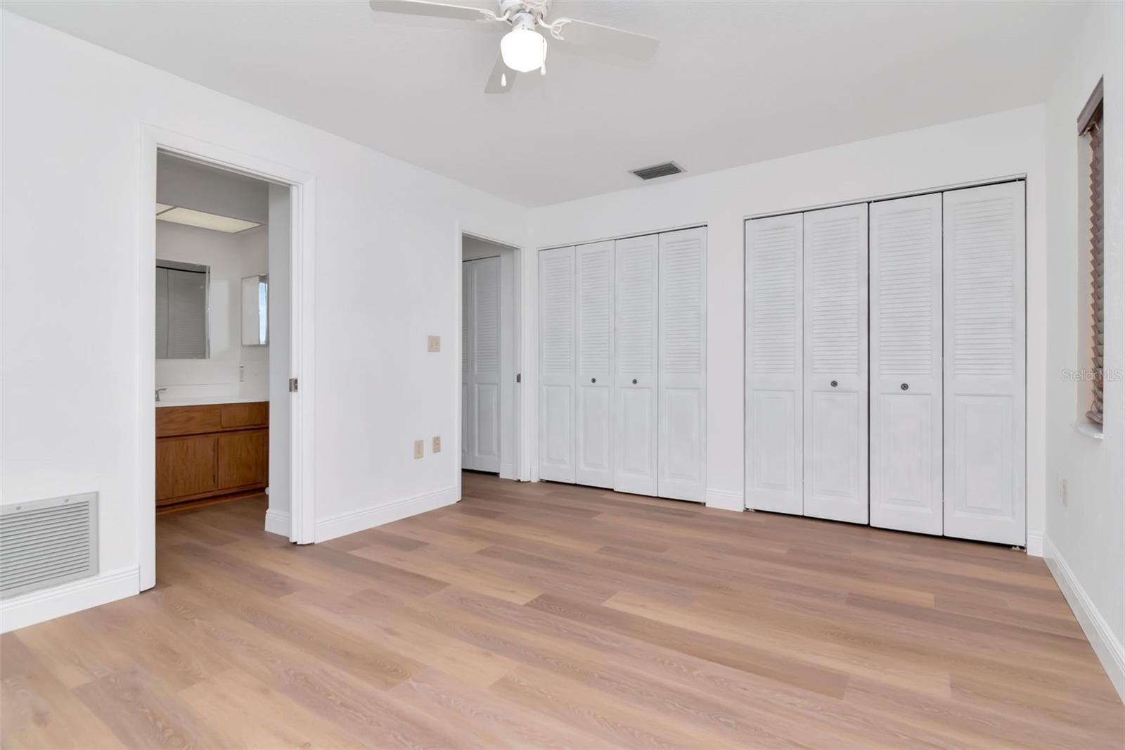 Image 15 of 52 For 3250 Causeway Drive