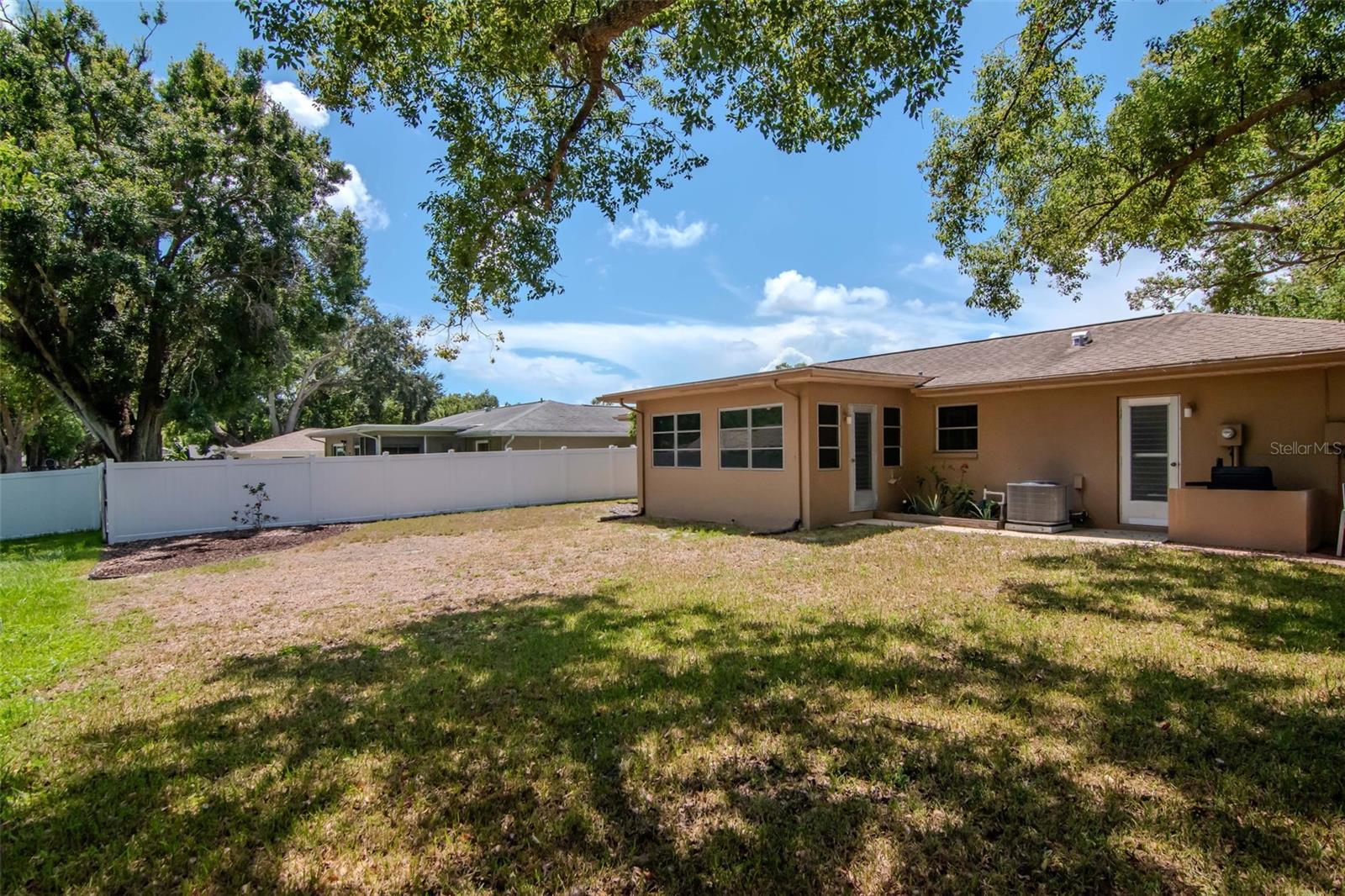 Image 39 of 52 For 3250 Causeway Drive