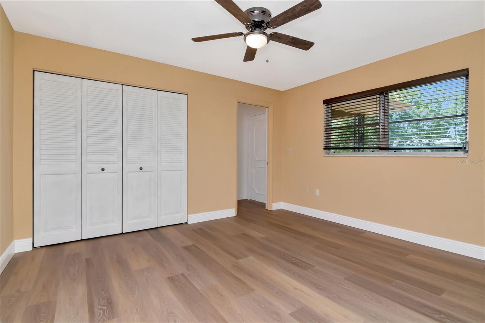 Image 8 of 52 For 3250 Causeway Drive