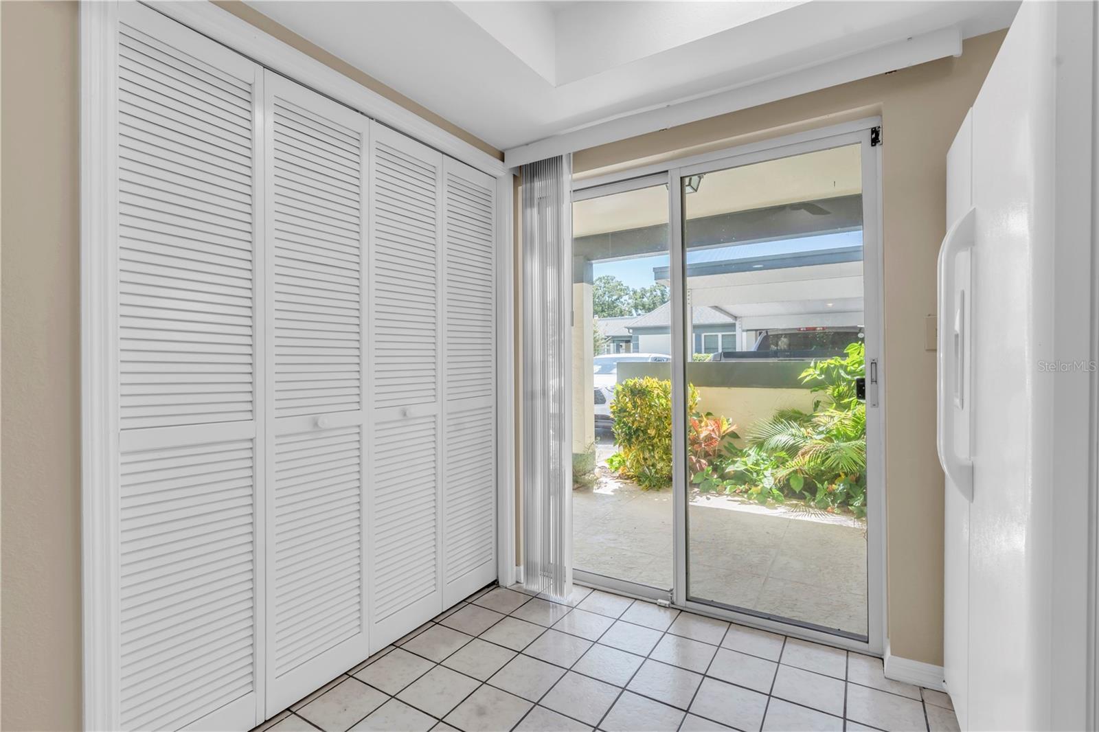 Image 11 of 42 For 1377 Mcmullen Booth Road