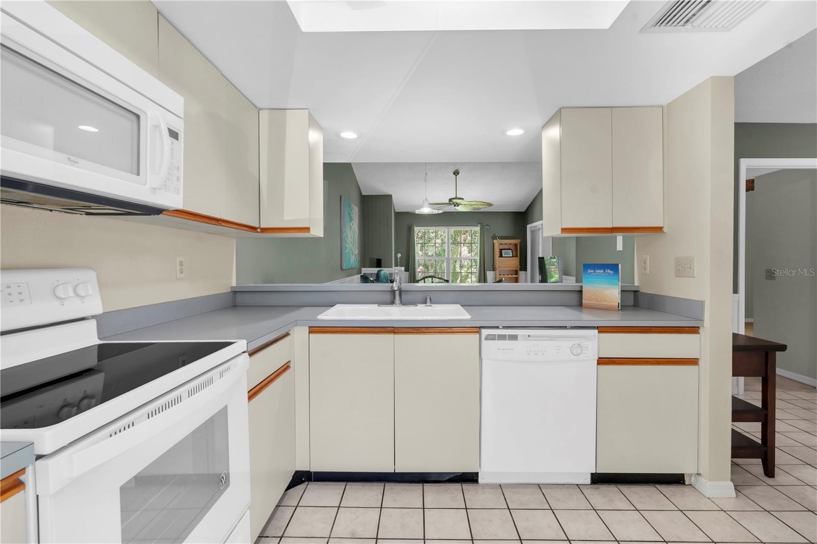 Image 9 of 42 For 1377 Mcmullen Booth Road