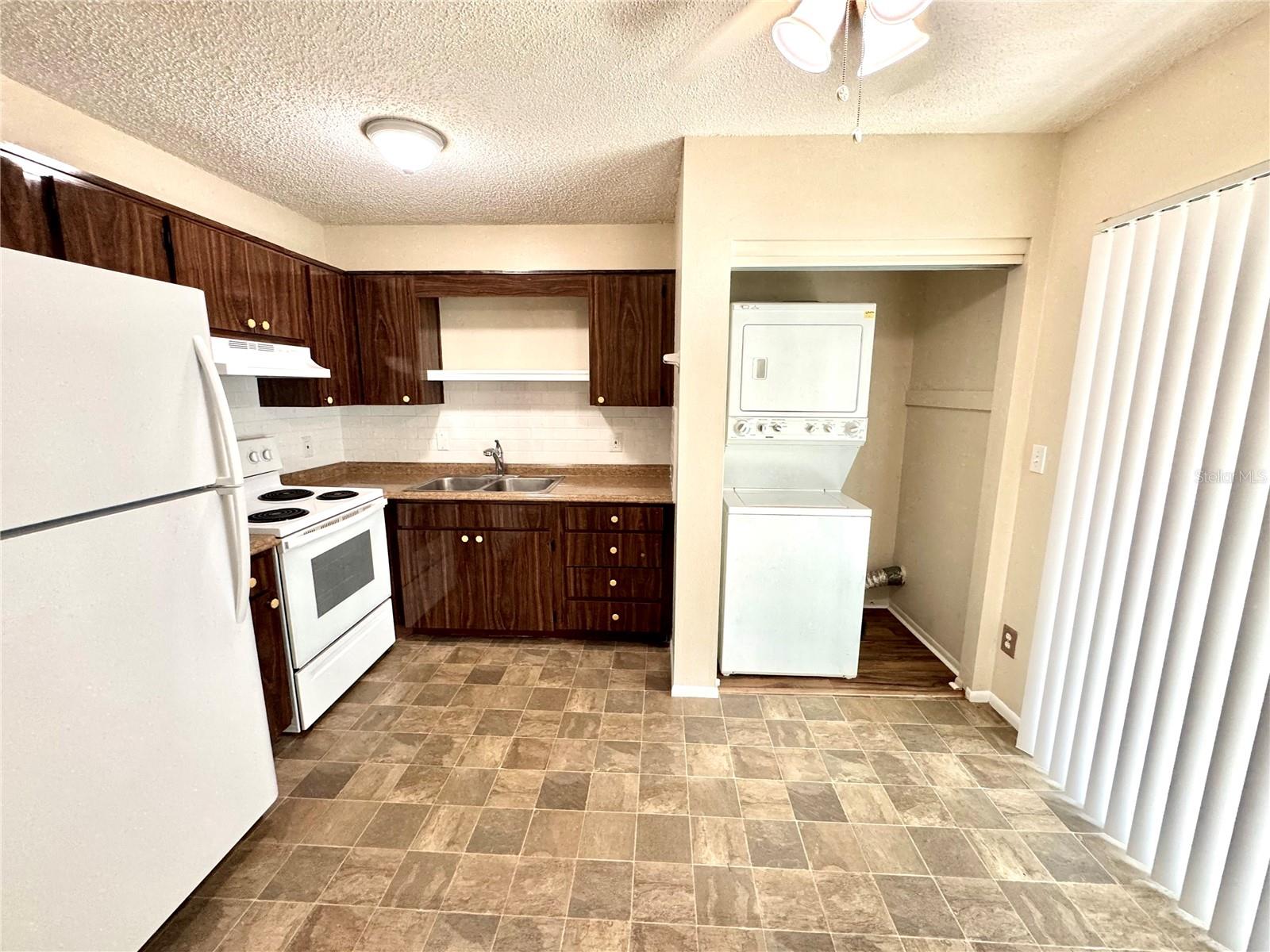 Image 6 of 14 For 7235 53rd Street N