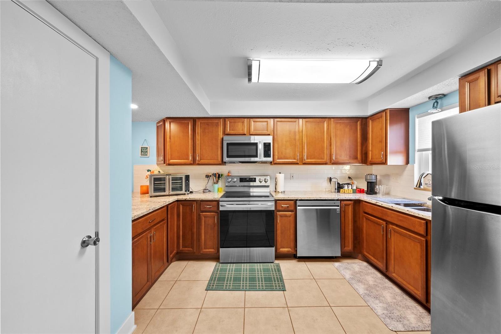 Image 13 of 56 For 314 Windrush Boulevard 12