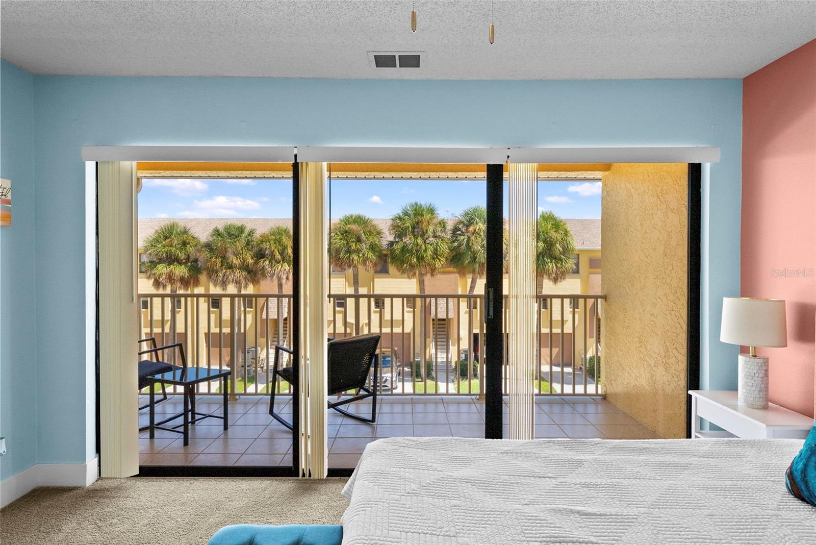 Image 29 of 56 For 314 Windrush Boulevard 12