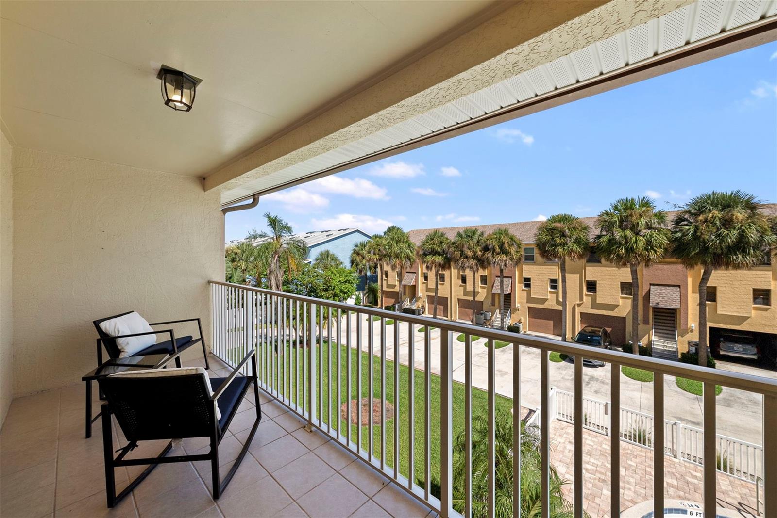 Image 33 of 56 For 314 Windrush Boulevard 12