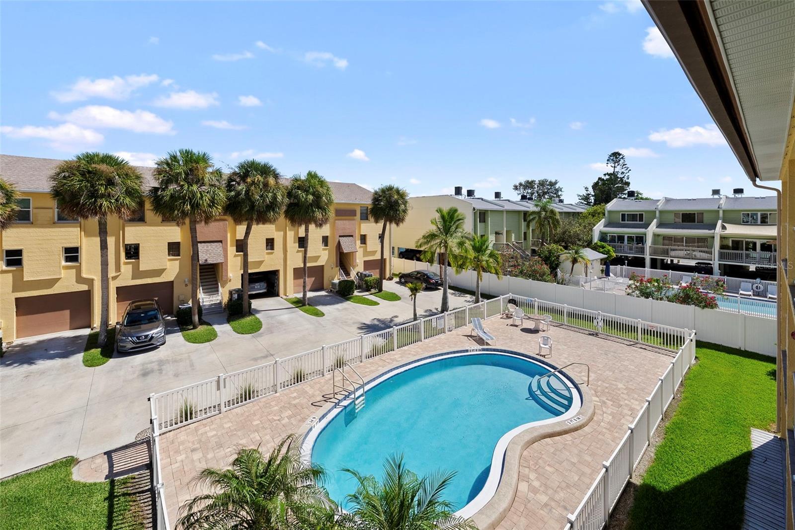 Image 35 of 56 For 314 Windrush Boulevard 12