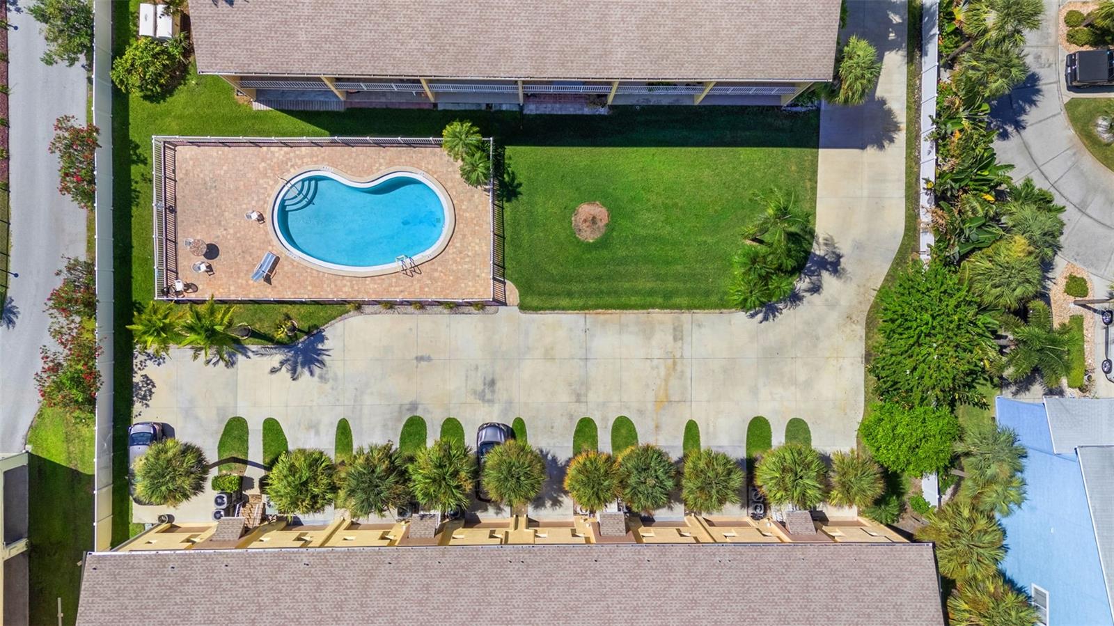 Image 45 of 56 For 314 Windrush Boulevard 12