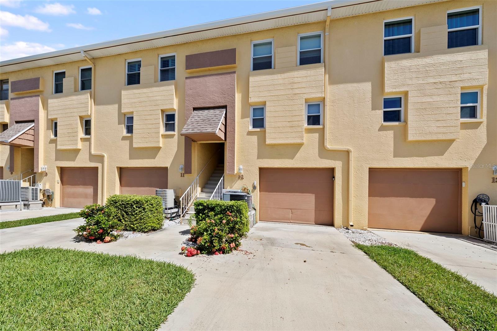 Image 56 of 56 For 314 Windrush Boulevard 12