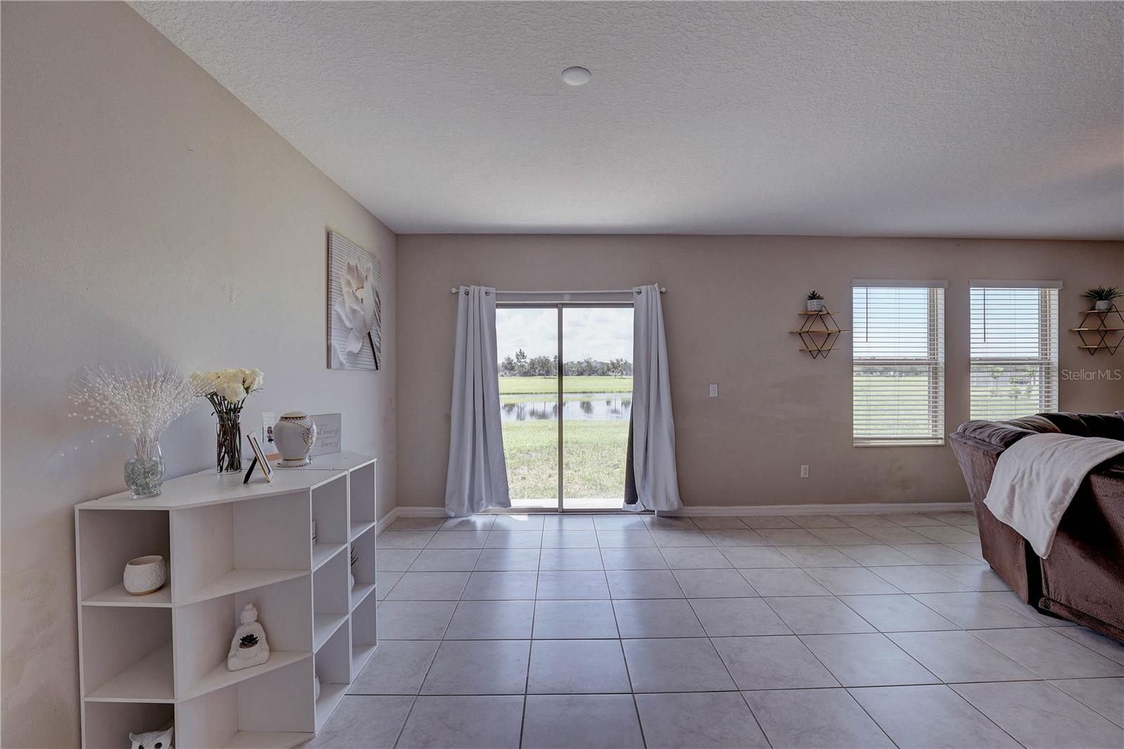 Image 14 of 54 For 9805 Alysheba Court