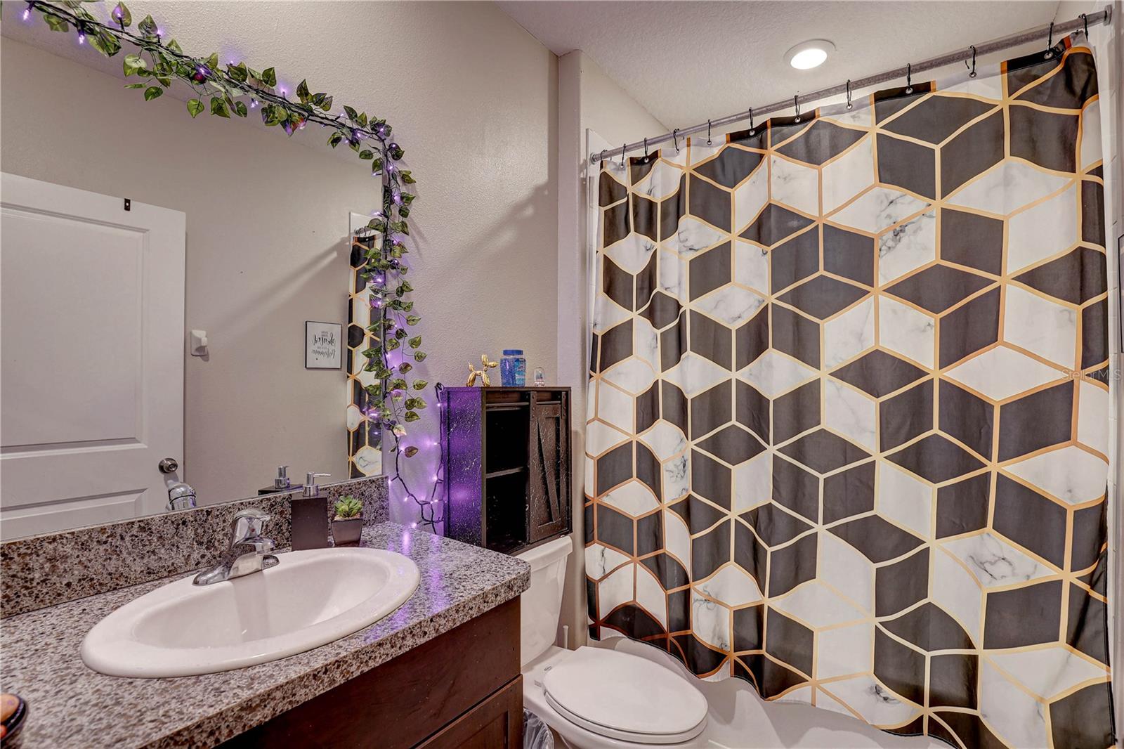 Image 25 of 54 For 9805 Alysheba Court