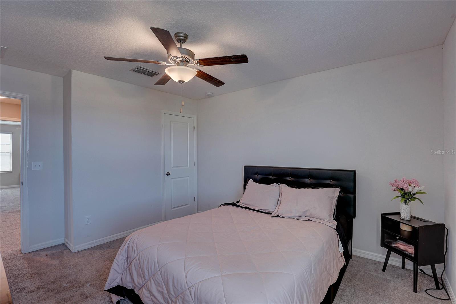 Image 38 of 54 For 9805 Alysheba Court