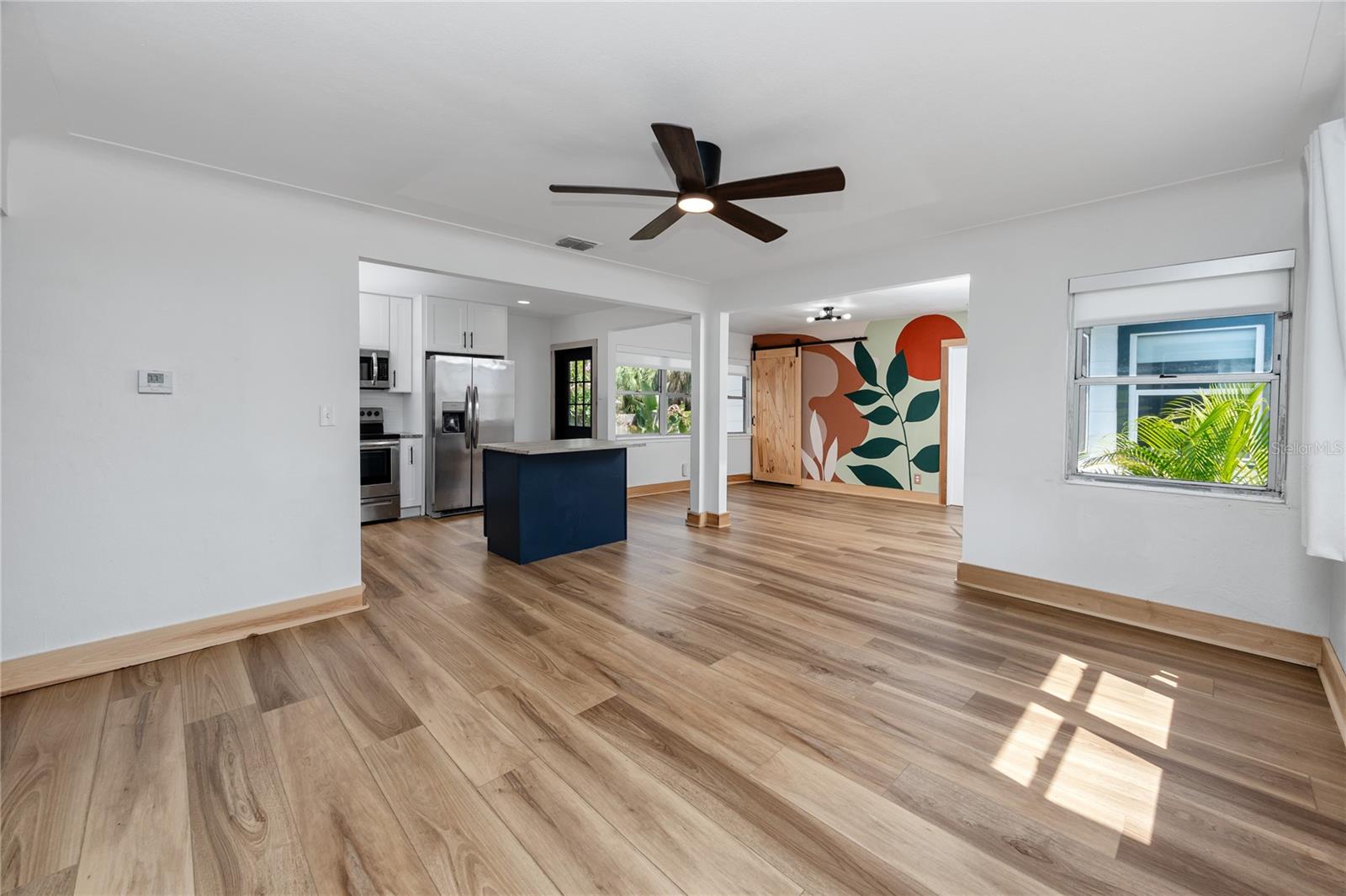 Image 13 of 55 For 440 42nd Street N