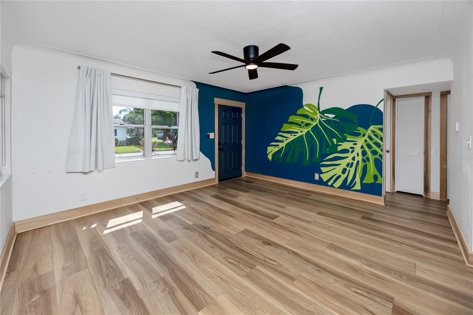 Image 14 of 55 For 440 42nd Street N