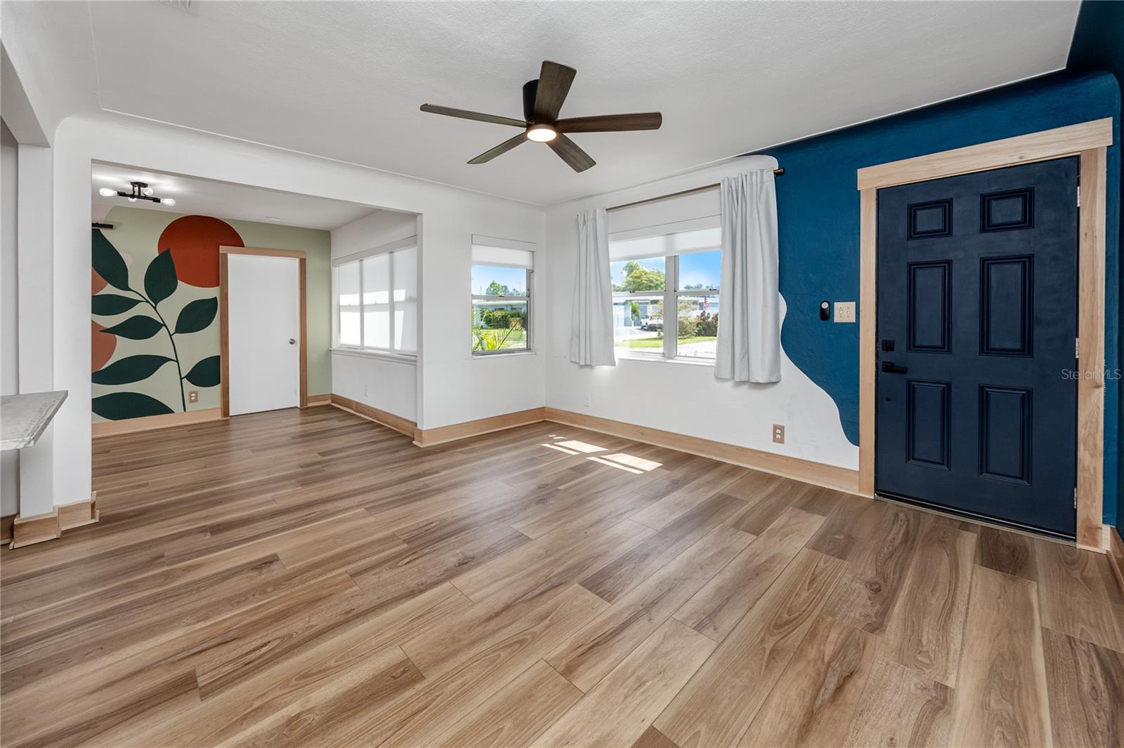 Image 15 of 55 For 440 42nd Street N