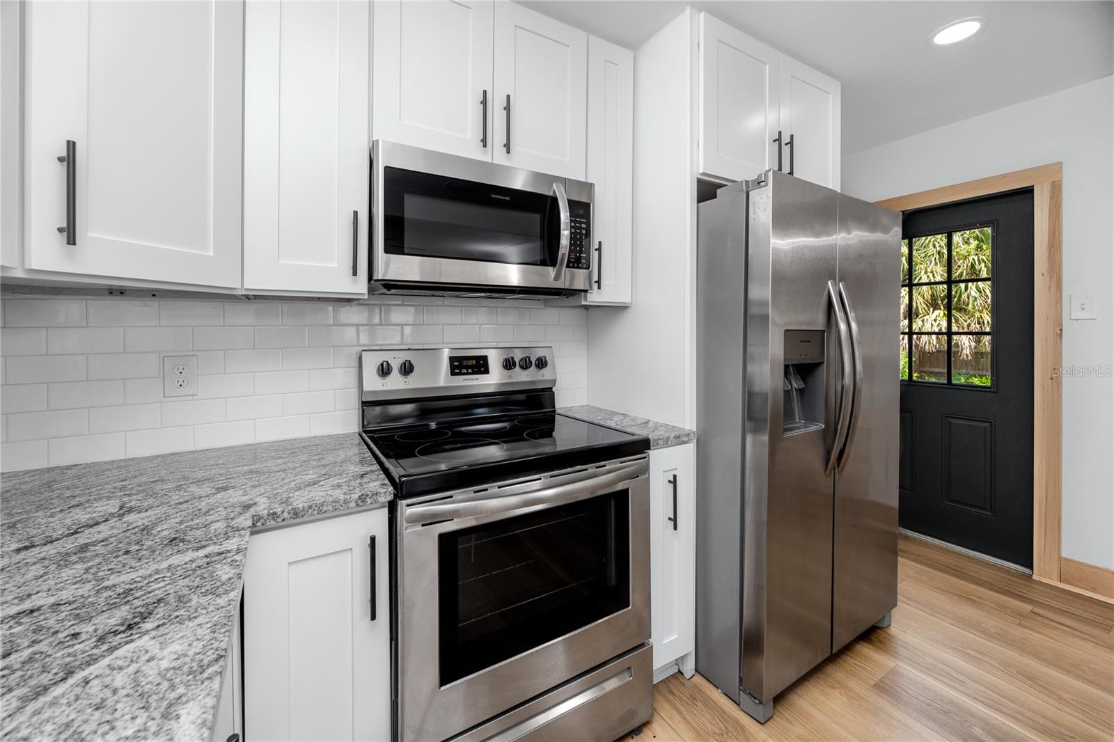 Image 21 of 55 For 440 42nd Street N