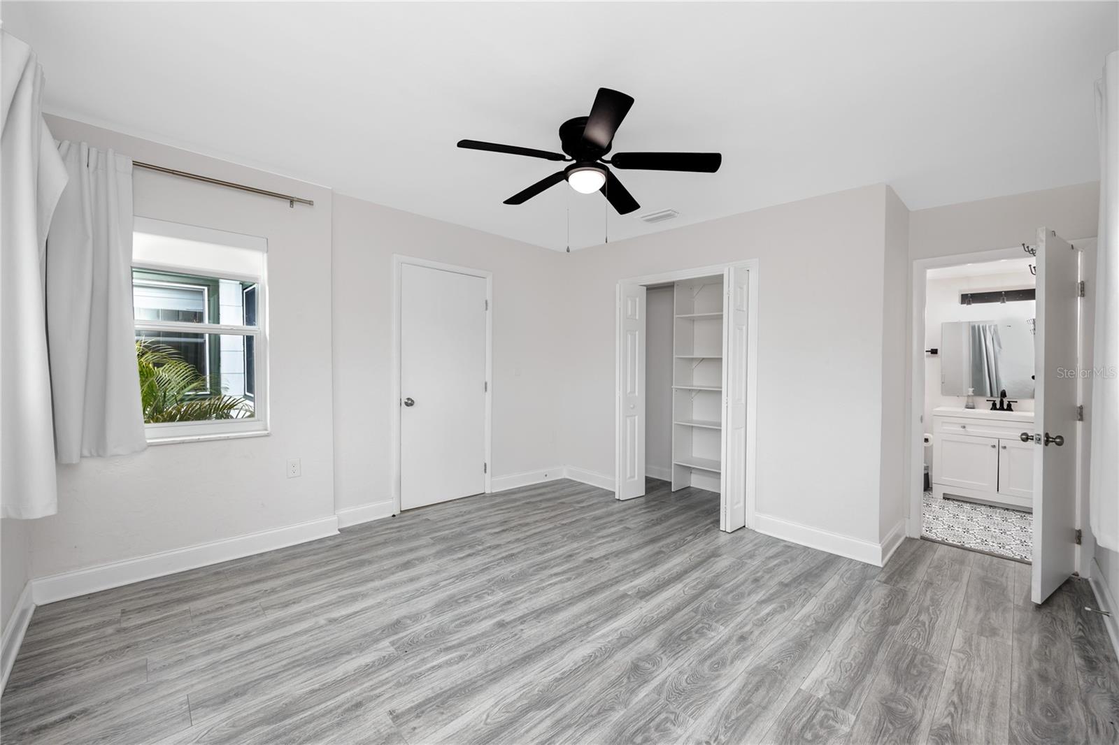 Image 31 of 55 For 440 42nd Street N