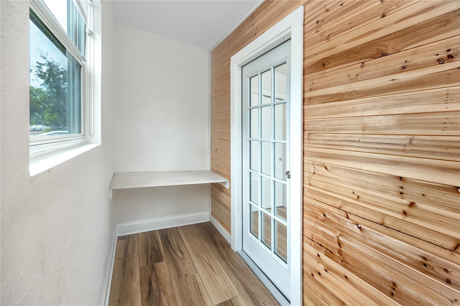 Image 37 of 55 For 440 42nd Street N