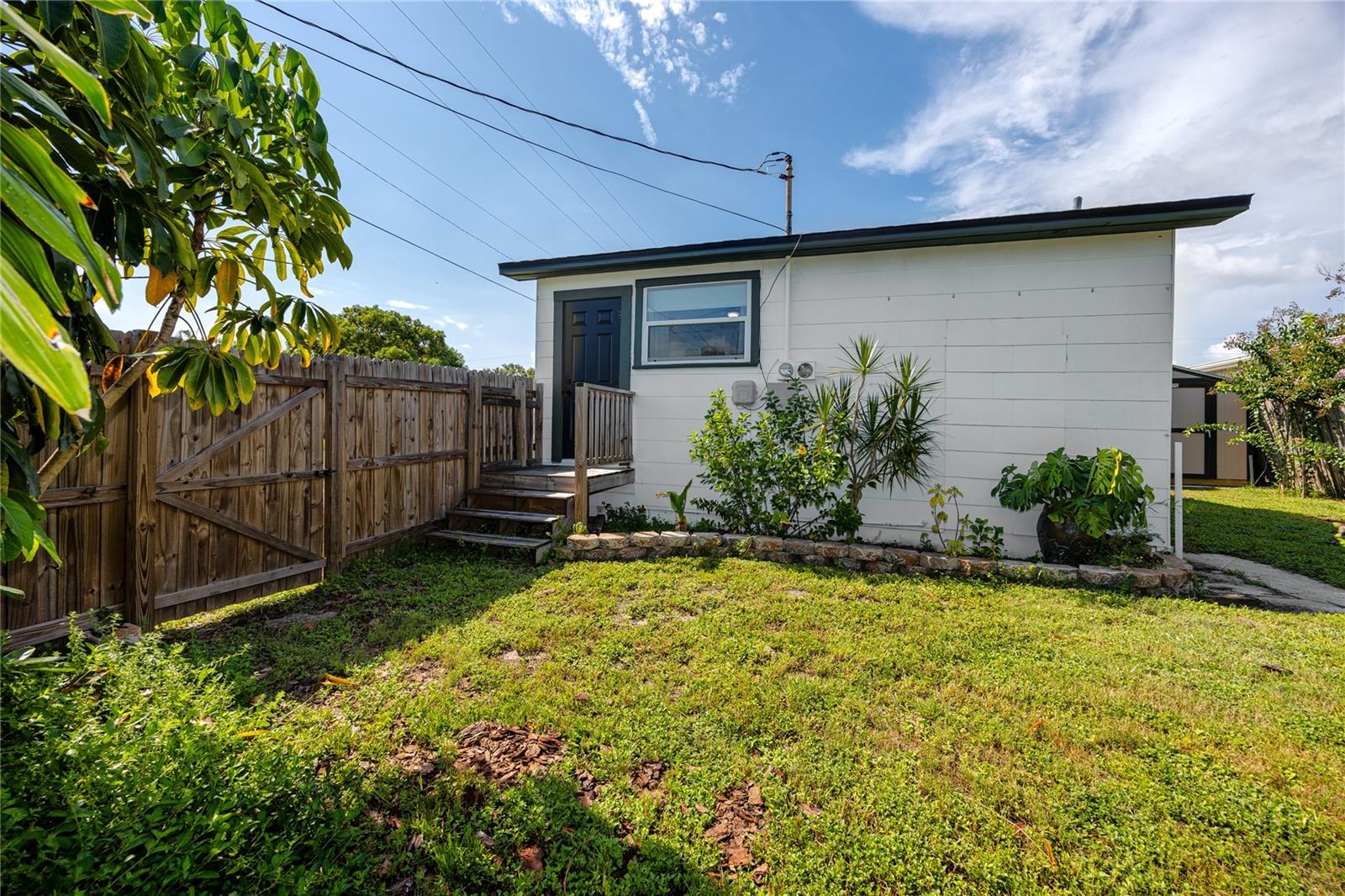 Image 47 of 55 For 440 42nd Street N