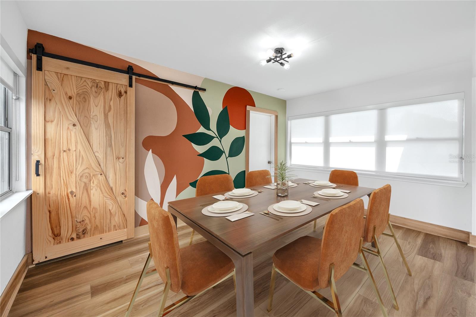 Image 5 of 55 For 440 42nd Street N
