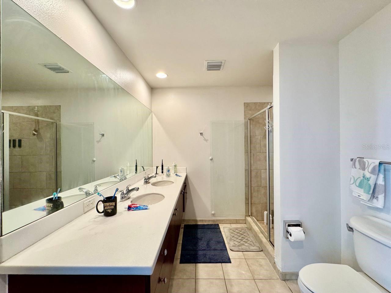 Image 19 of 50 For 1120 Kennedy Boulevard 1021