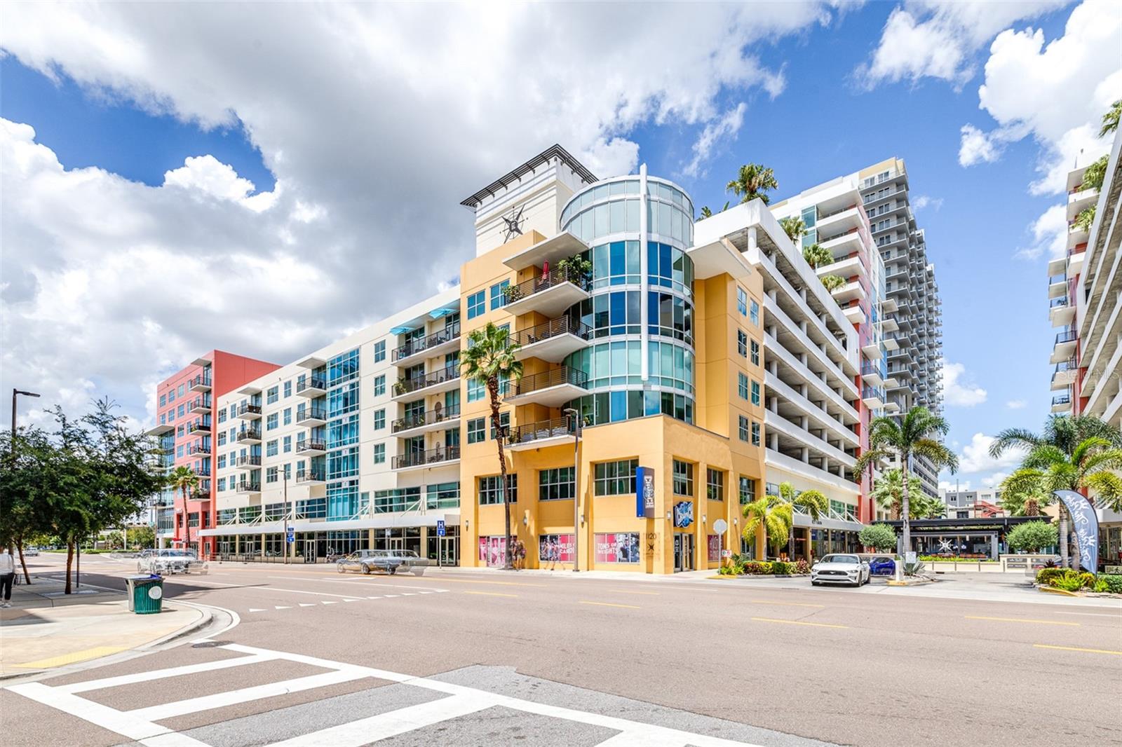 Image 2 of 50 For 1120 Kennedy Boulevard 1021