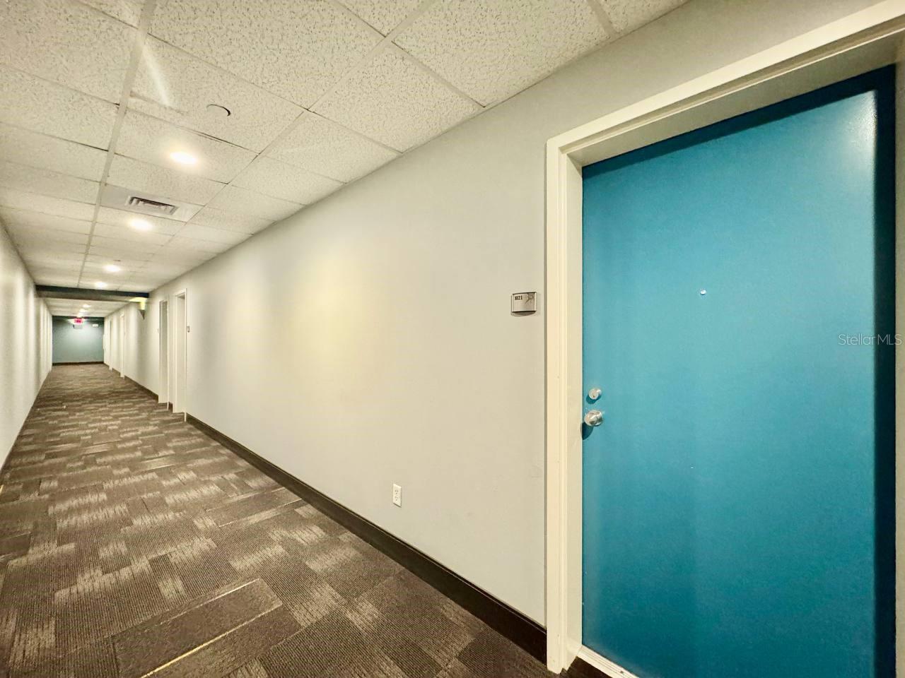 Image 5 of 50 For 1120 Kennedy Boulevard 1021