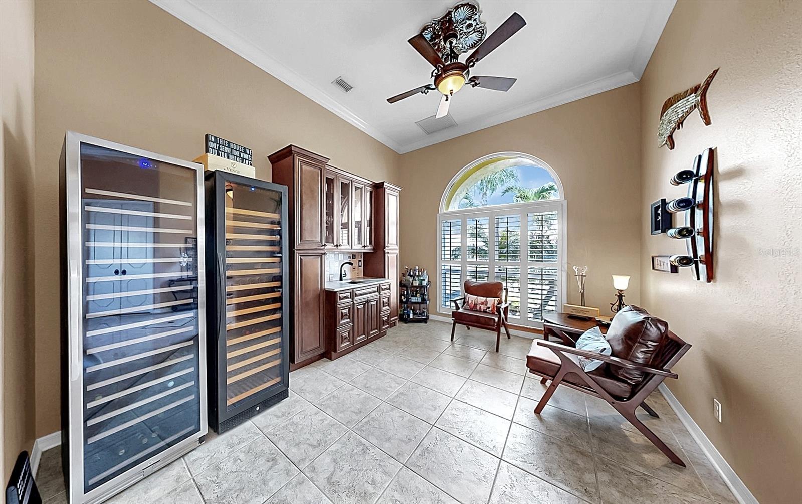 Image 15 of 75 For 914 Capriccio Lane