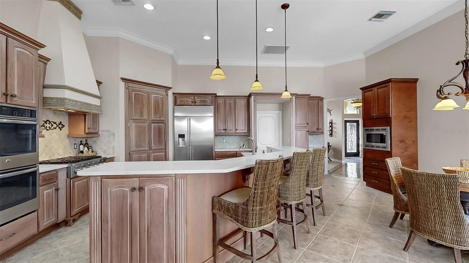 Image 27 of 75 For 914 Capriccio Lane