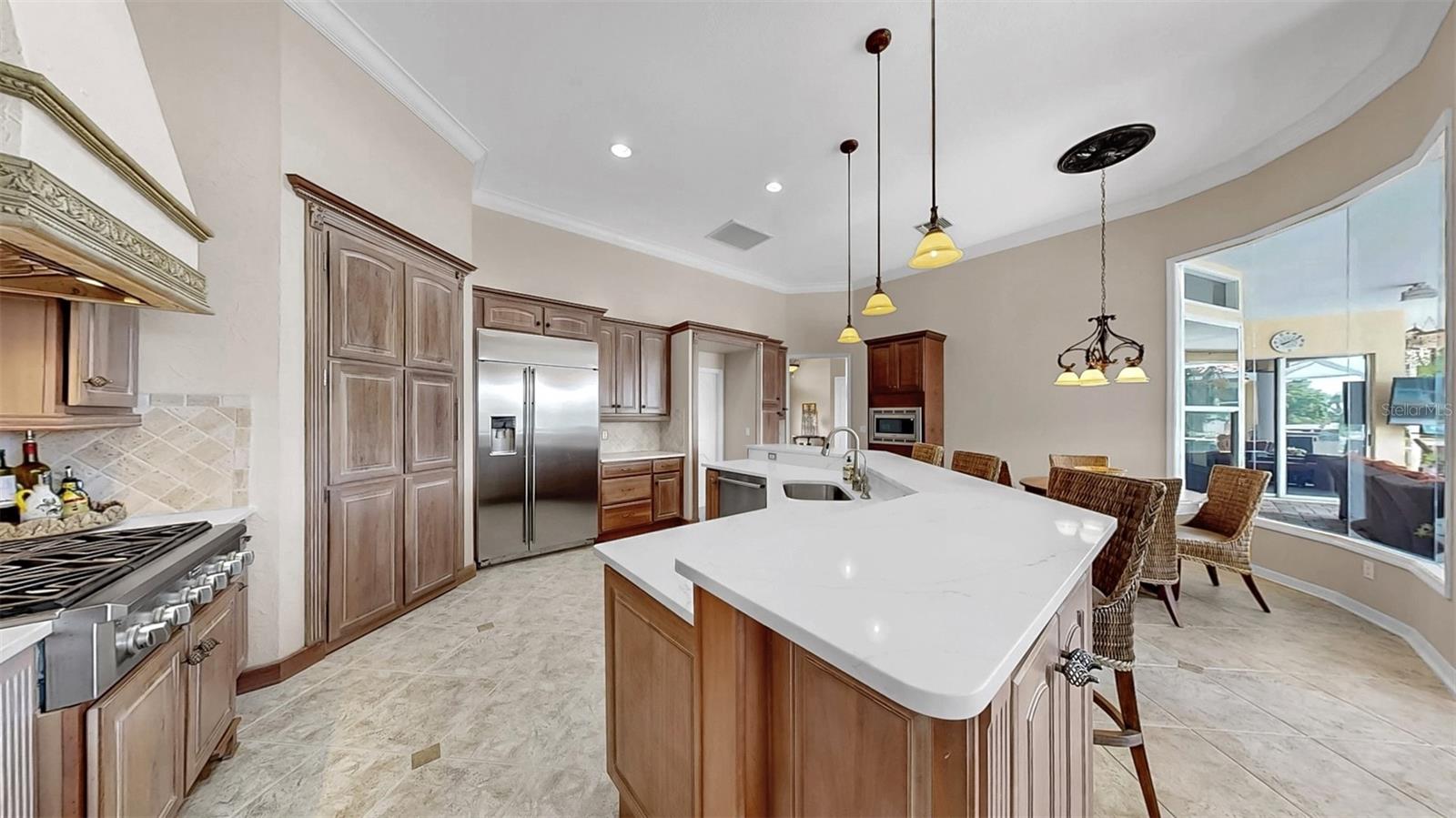 Image 28 of 75 For 914 Capriccio Lane