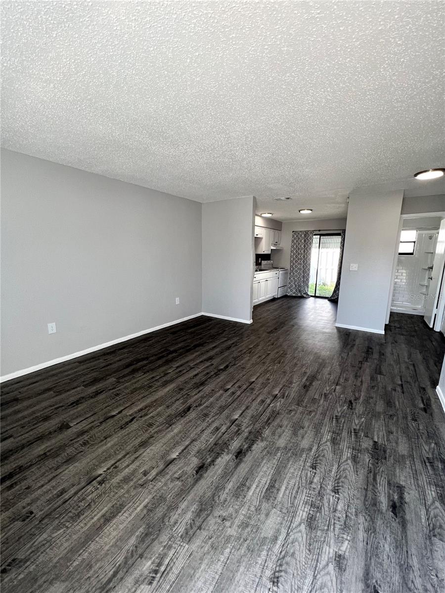 Image 11 of 17 For 5729 21st Avenue N