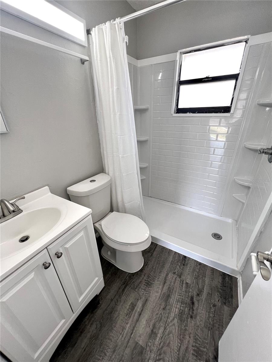 Image 16 of 17 For 5729 21st Avenue N