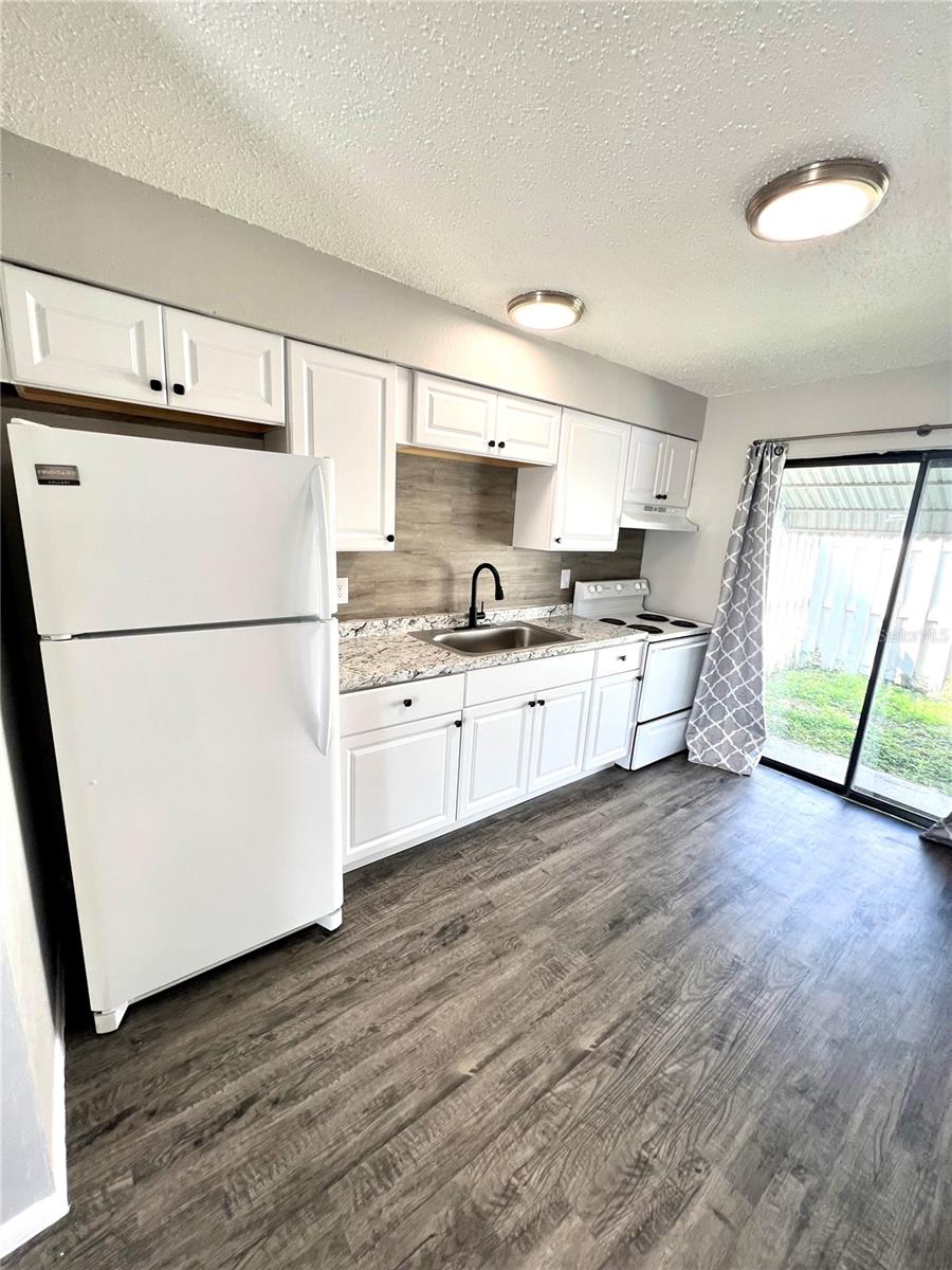 Image 4 of 17 For 5729 21st Avenue N