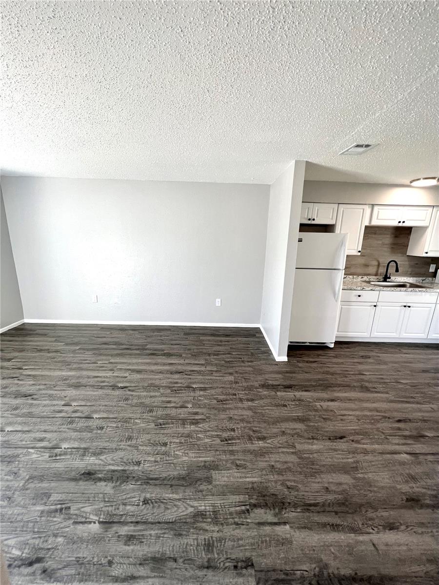 Image 7 of 17 For 5729 21st Avenue N