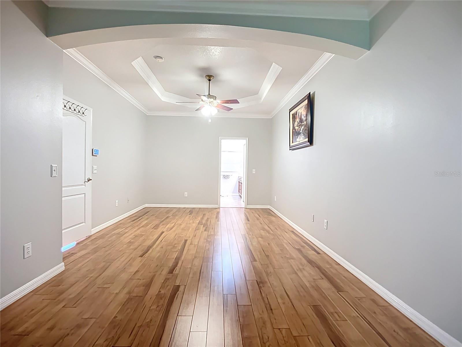 Image 20 of 52 For 15733 Phoebepark Avenue
