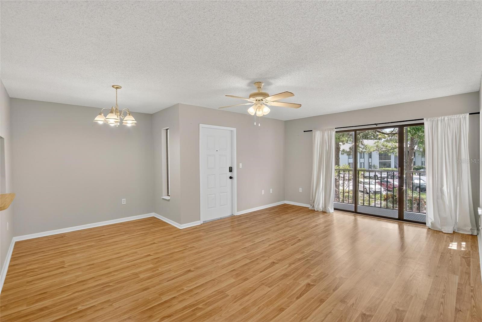 Image 14 of 59 For 1225 Pine Ridge Circle W A2