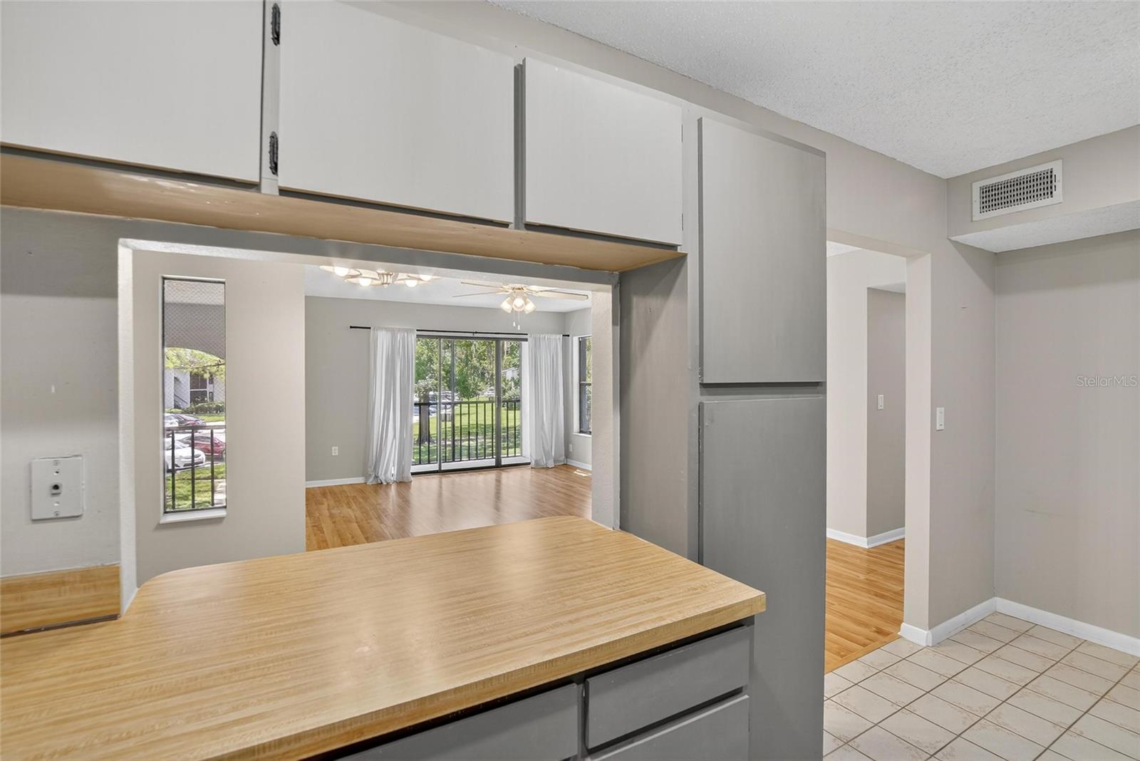 Image 16 of 59 For 1225 Pine Ridge Circle W A2