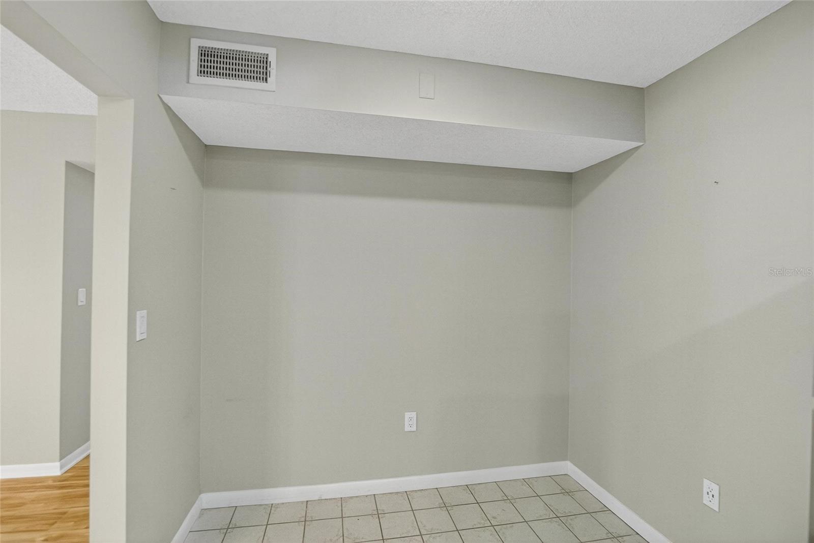 Image 37 of 59 For 1225 Pine Ridge Circle W A2