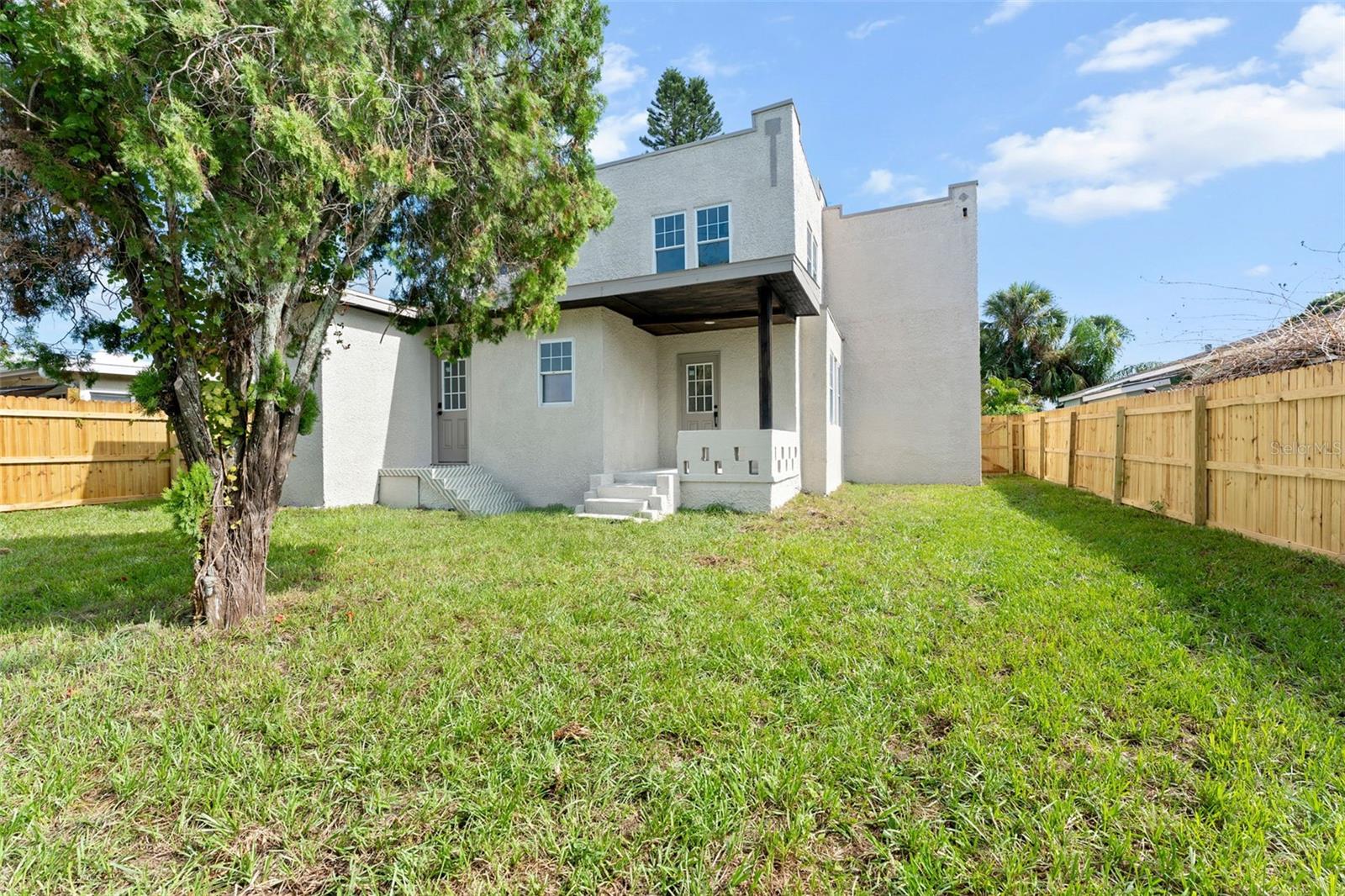 Image 30 of 37 For 851 37th Avenue S