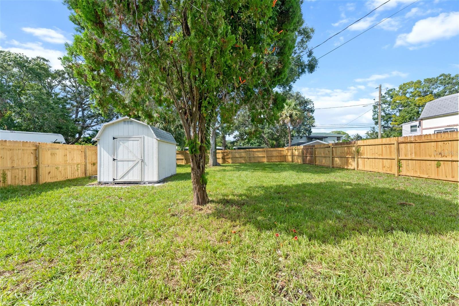 Image 32 of 37 For 851 37th Avenue S